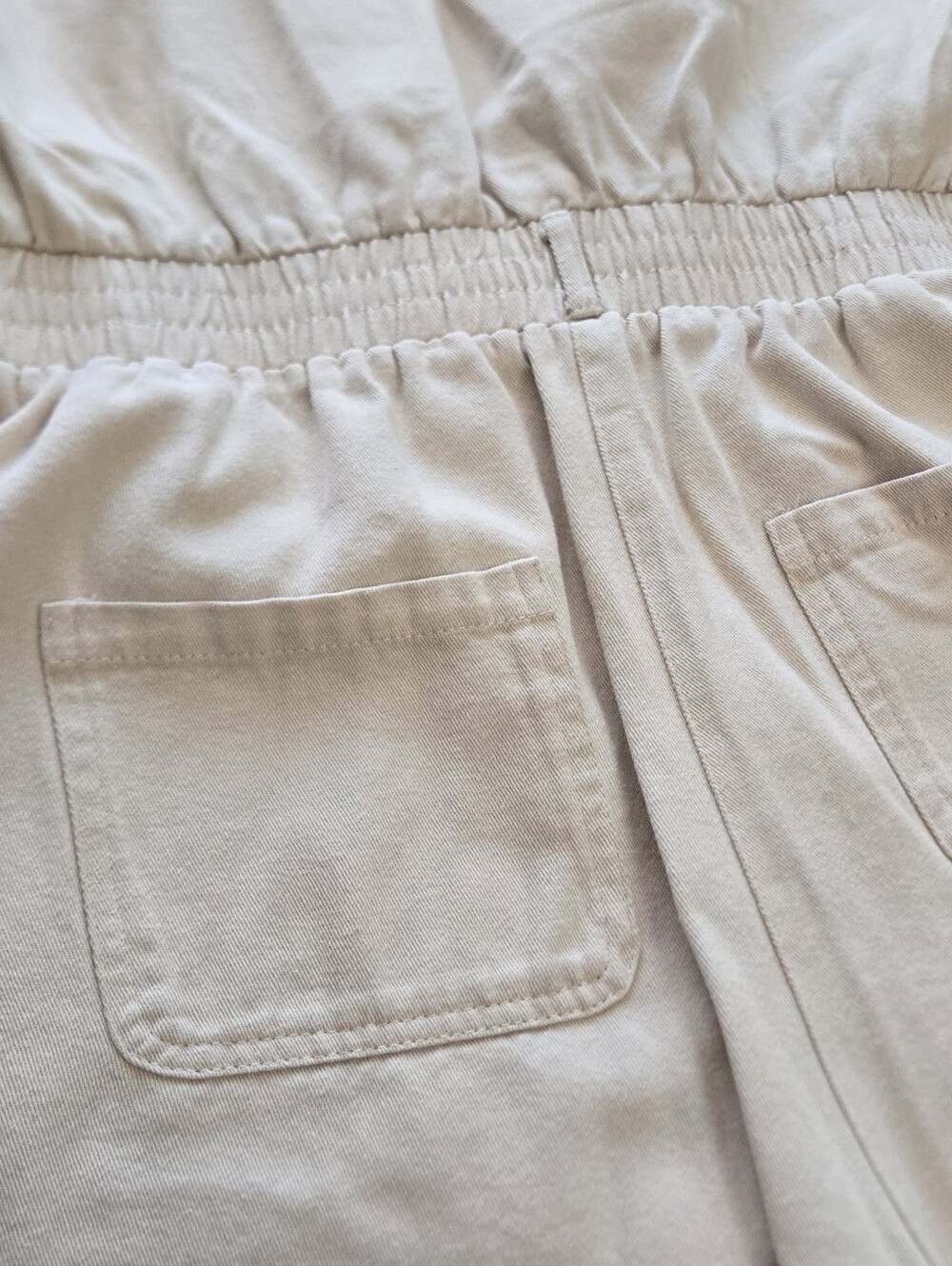 ChouYatou Short-Sleeve Button Romper in Light Beige - Picture 9 of 11